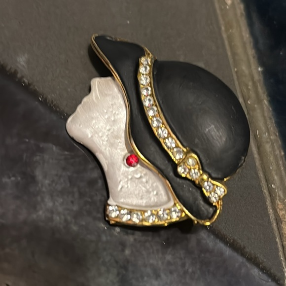 Fashion Pin Brooch Black Hat Society Lady with Rhinestones - Picture 8 of 9